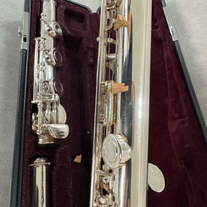 야마하 풀루트 481 판매합니다.