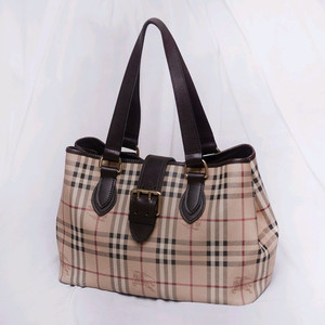버버리 클래식 헤이마켓 체크 캔버스 레더 핸들 빅토트백