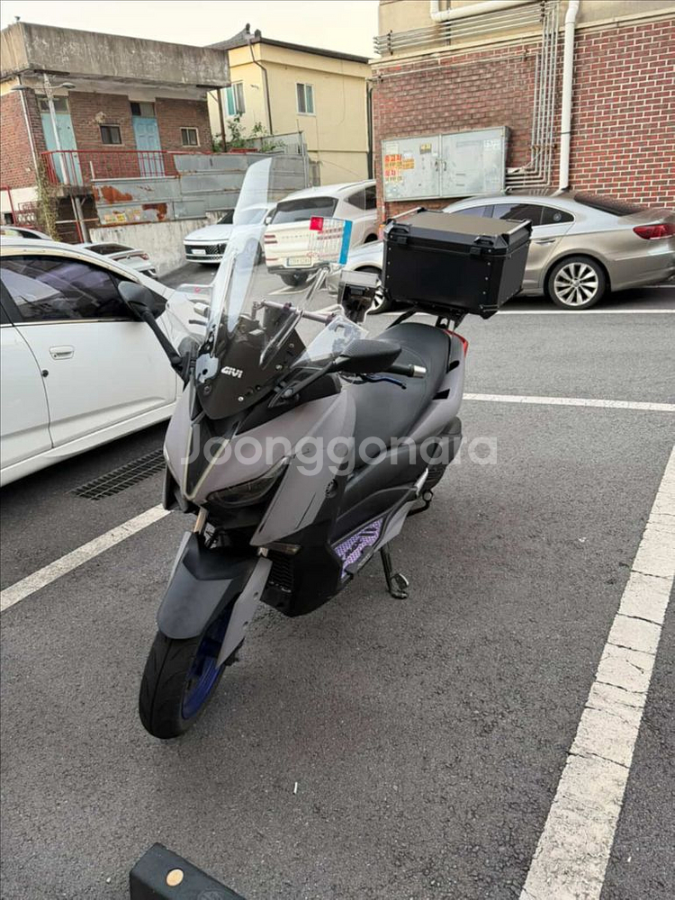 야마하 XMAX 300 GIVI 윈드스크린 탑박스--0