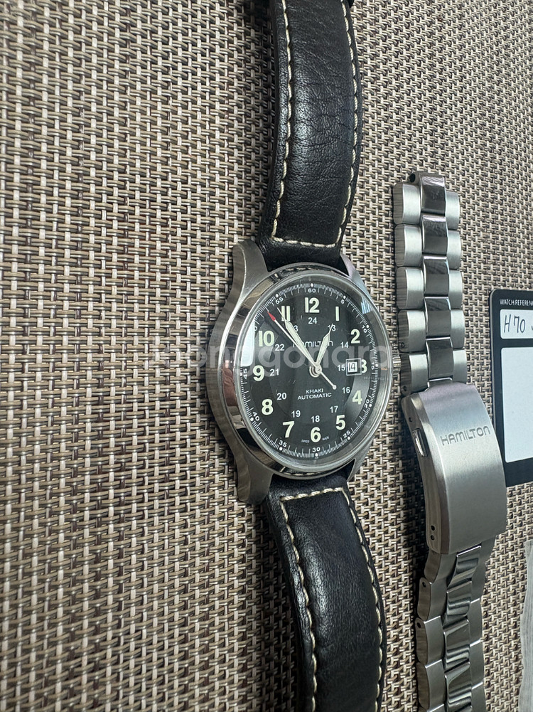 해밀턴 카키필드 오토 42mm 티타늄 팝니다--1