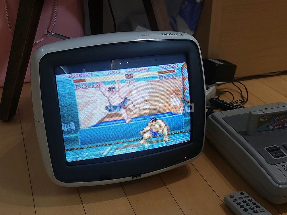 파나소닉 Piedra 11인치 컬러 브라운관 TV 티비--9