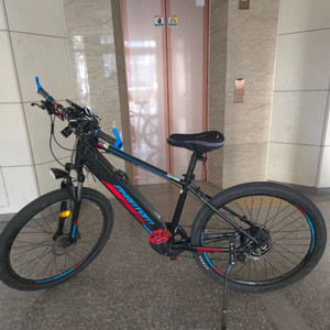 팬텀 XC 27.5인치 전기 자전거