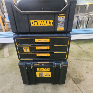 디월트 터프시스템2.0 3단 수공구 전동공구들 팝니다