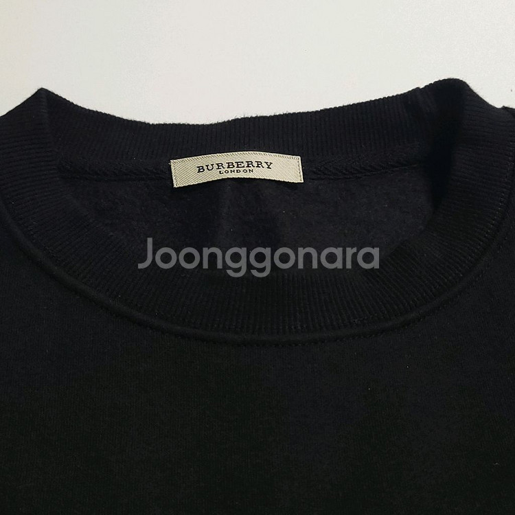 버버리 맨투맨--4