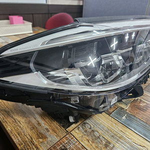 BMW 5시리즈G80전기형 헤드라이트 신품