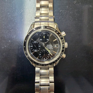 오메가 스피드마스터 데이트 40mm