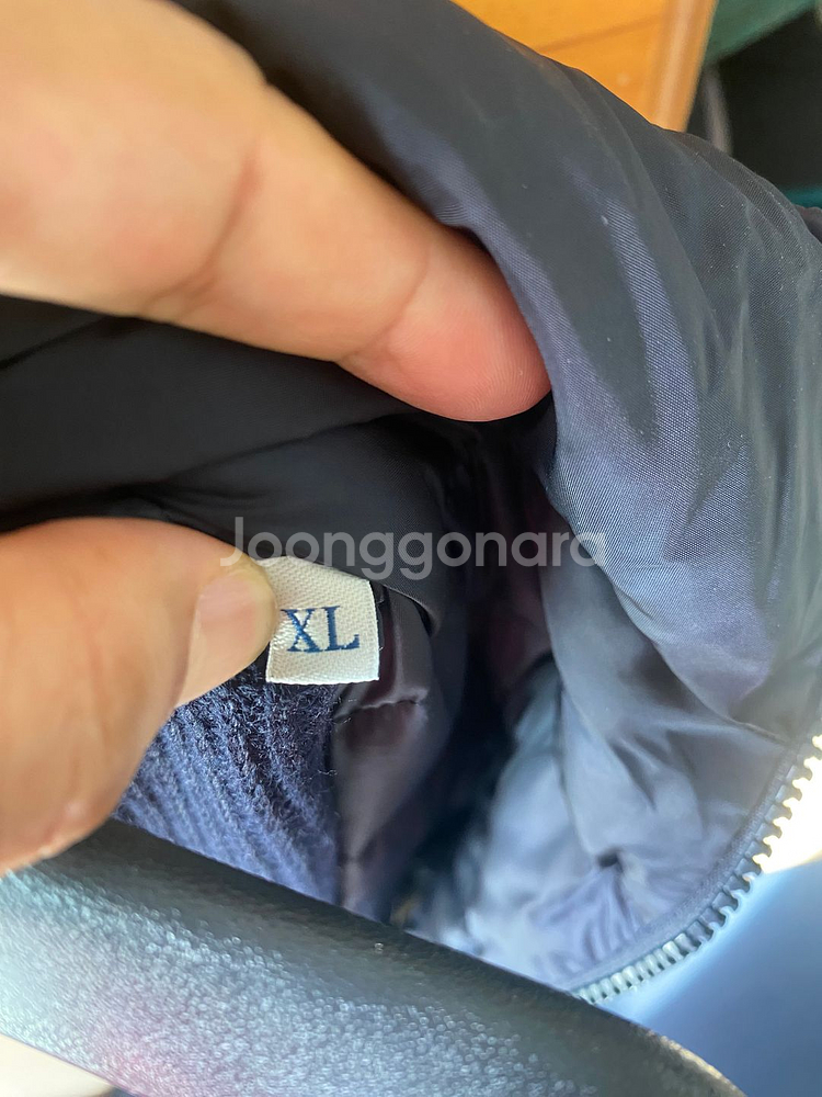 몽클레어 니트패딩 XL 판매합니다. 교환가능--1