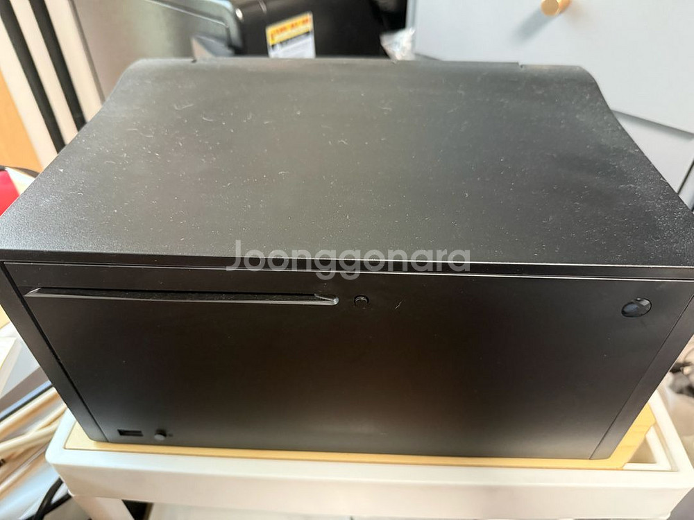 Xbox Series X , 휴대용 모니터--1