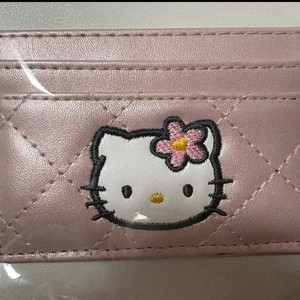 헬로키티 핑크 퀼팅 카드지갑 삽니다