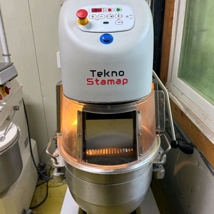 테크노스타맵TK2-60 버티컬믹서기 60리터반죽기