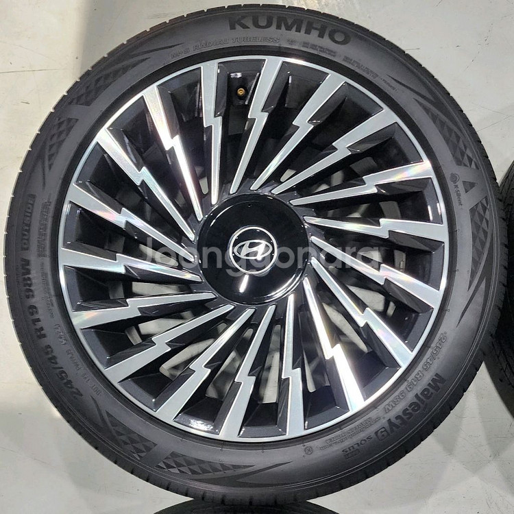 디올뉴그랜저 GN7 19인치 휠타이어, 아이오닉6--1