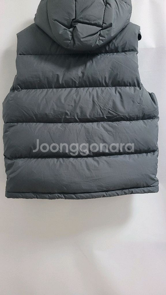 새상품)디스커버리(2색)덕다운 패딩조끼 90,105--3