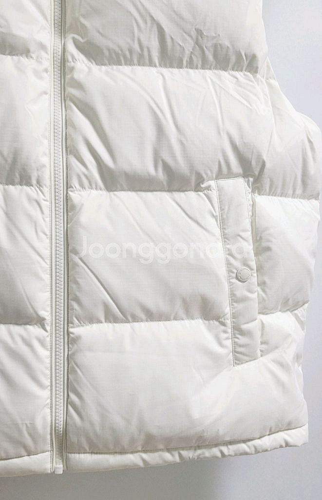 새상품)디스커버리(2색)덕다운 패딩조끼 90,105--8
