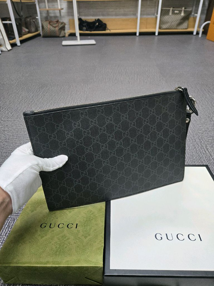 [특가][정품]구찌 킹스네이크 클러치백--1