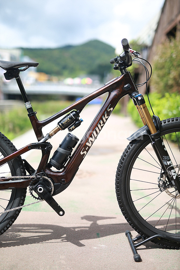 25년 에스웍스 S-WORKS 터보 리보 SL2 S3--4