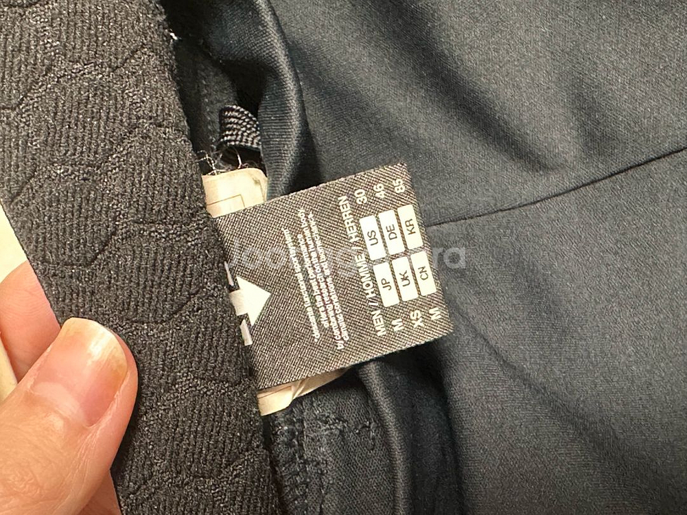 데상트 트레이닝 세트 95사이즈--4