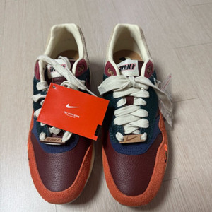 나이키 카시나 에어맥스 1 SP DQ8475 800 원