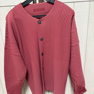 이세이미야케옴므플리세 가디건