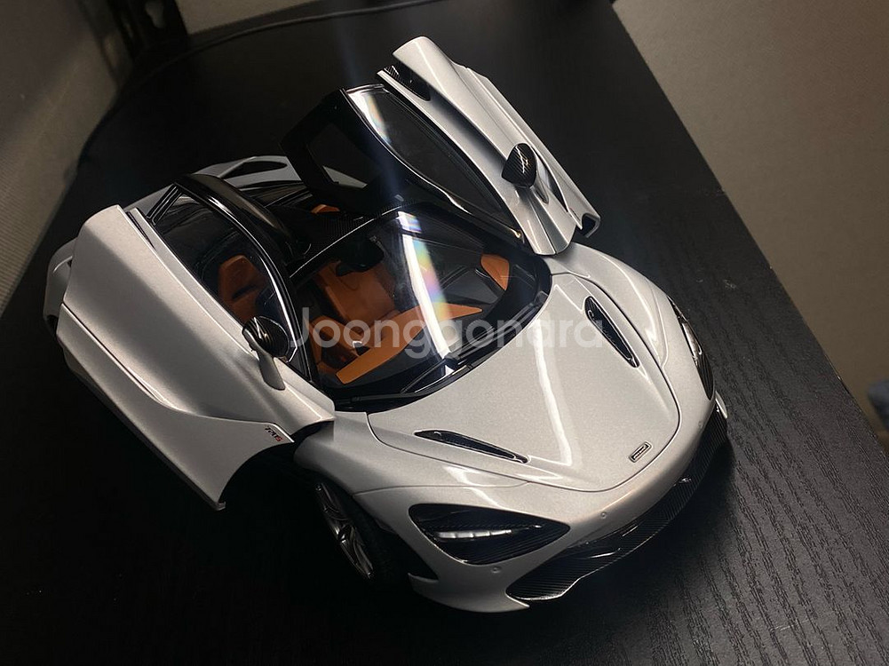 1/18 오토아트 맥라렌 720s 1:18--1