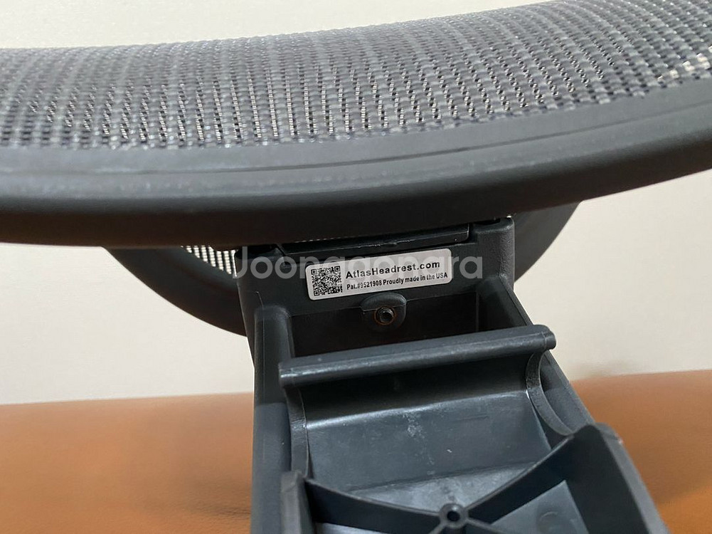 아틀라스 헤드레스트 for 에어론 그라파이트--2
