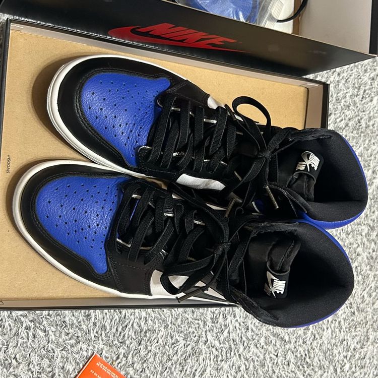 나이키 에어 조던 1 레트로 하이 OG 로얄블루 이미지