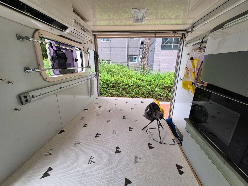 뉴봉고3 캠핑카, 1.2톤(1톤) 인산철560,14년식 이미지