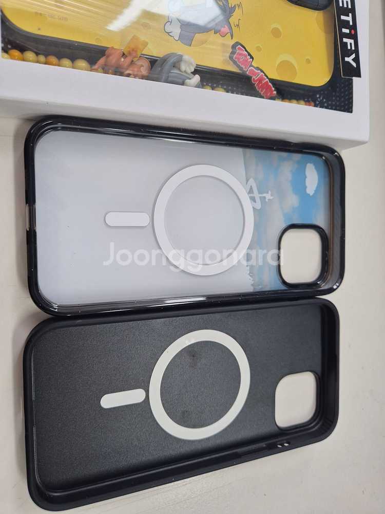 케이스티파이 아이폰15플러스 [정품/상태양호] 팝니다.--3