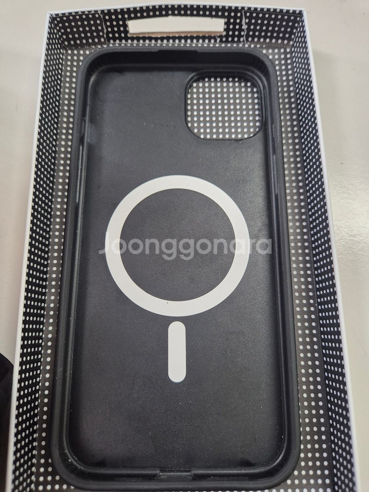 케이스티파이 아이폰15플러스 [정품/상태양호] 팝니다.--1