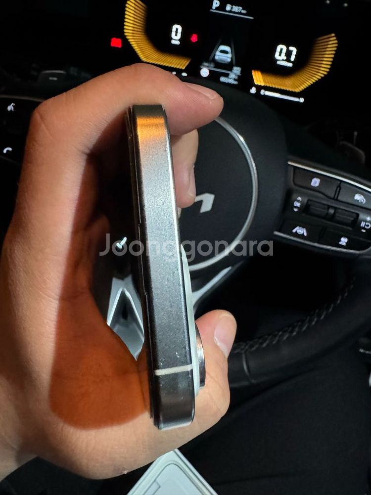 아이폰15프로맥스 256GB 내추럴 티타늄--3