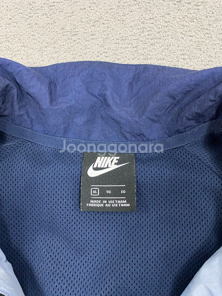 나이키 빅스우시 바람막이 105--1