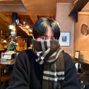 버버리 캐시미어 체크 머플러 스카프