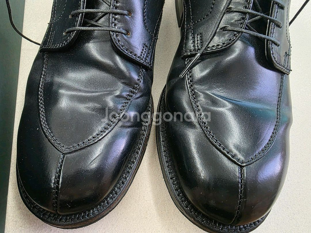 알든 A9606 블랙 V팁 더비 10D (유니페어 별주--1