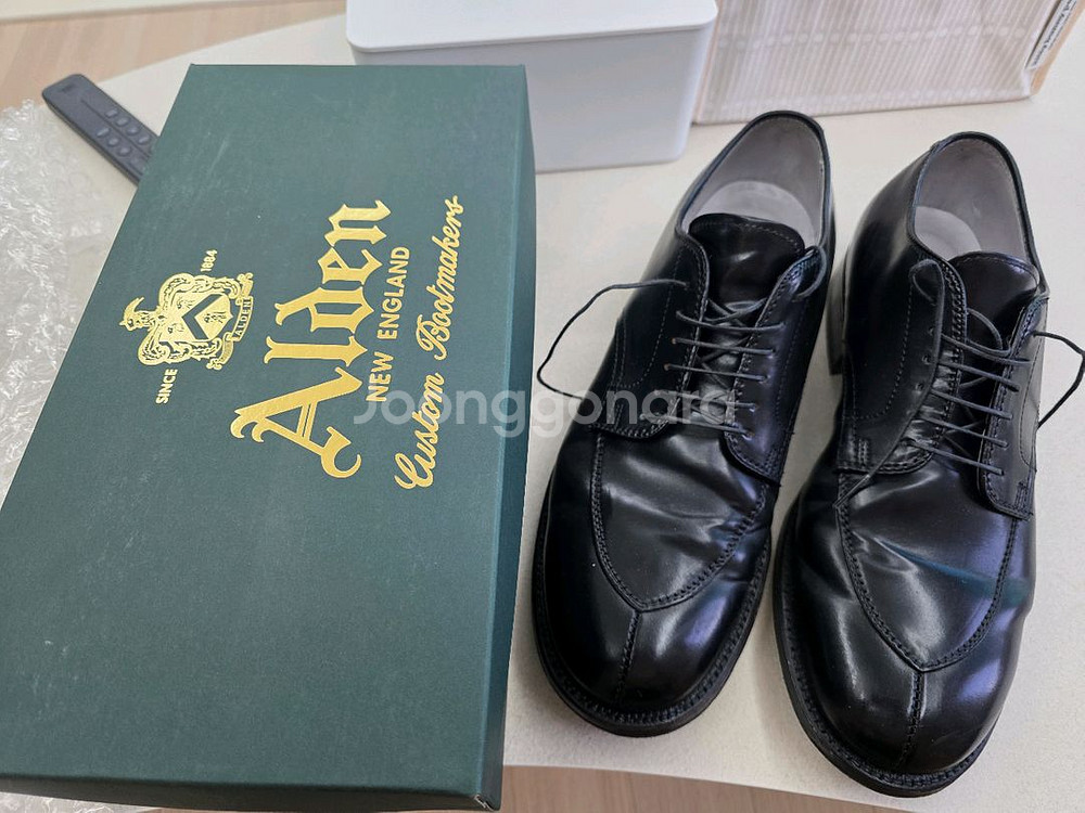 알든 A9606 블랙 V팁 더비 10D (유니페어 별주--0