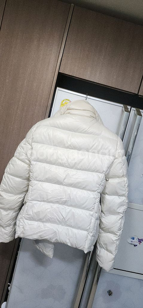 몽클레어 여성 헤비다운과 경량패딩--5