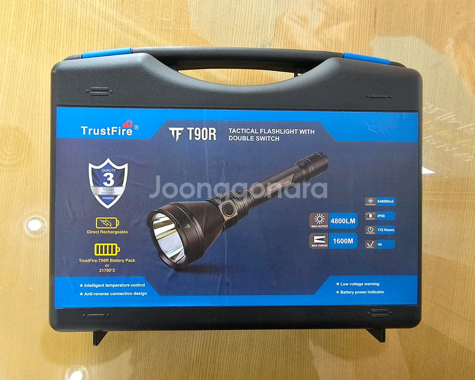 Trustfire T90R 장거리 서치라이트 손전등--0