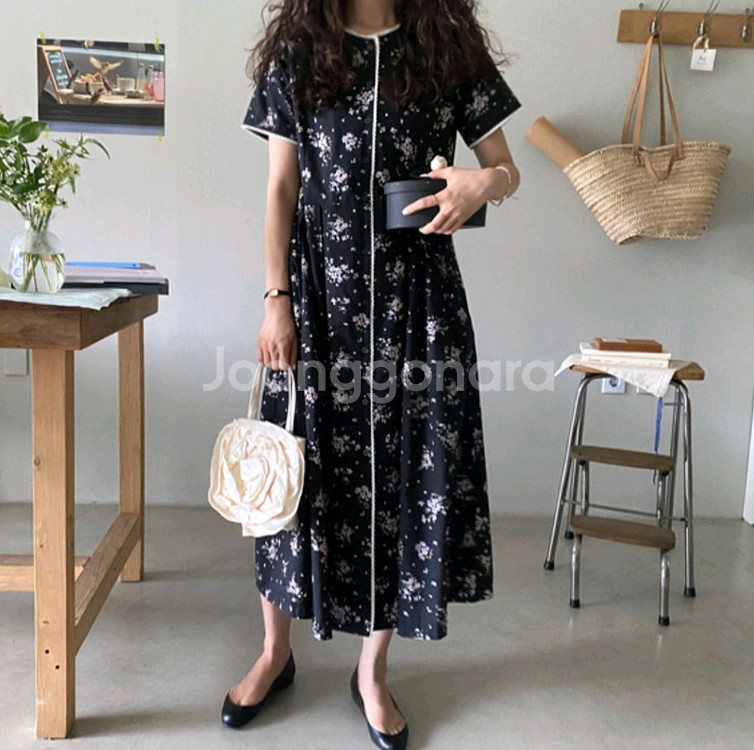 로즈베이 제작원피스 판매합니다--0