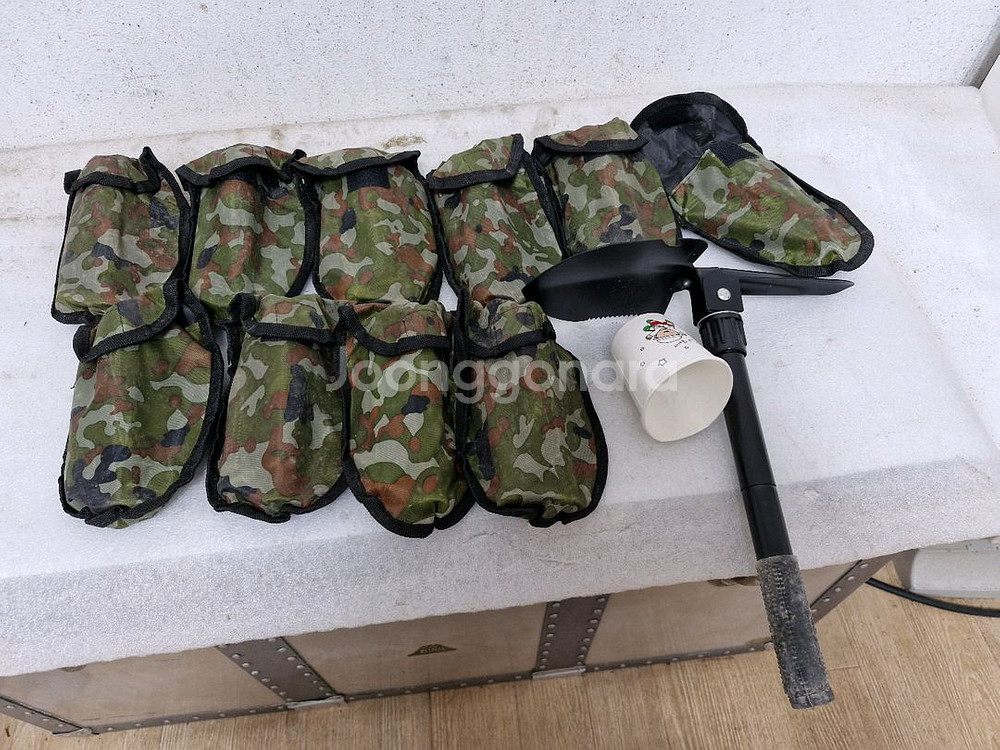 미사용 캠핑용 야전삽 10개 입니다--0