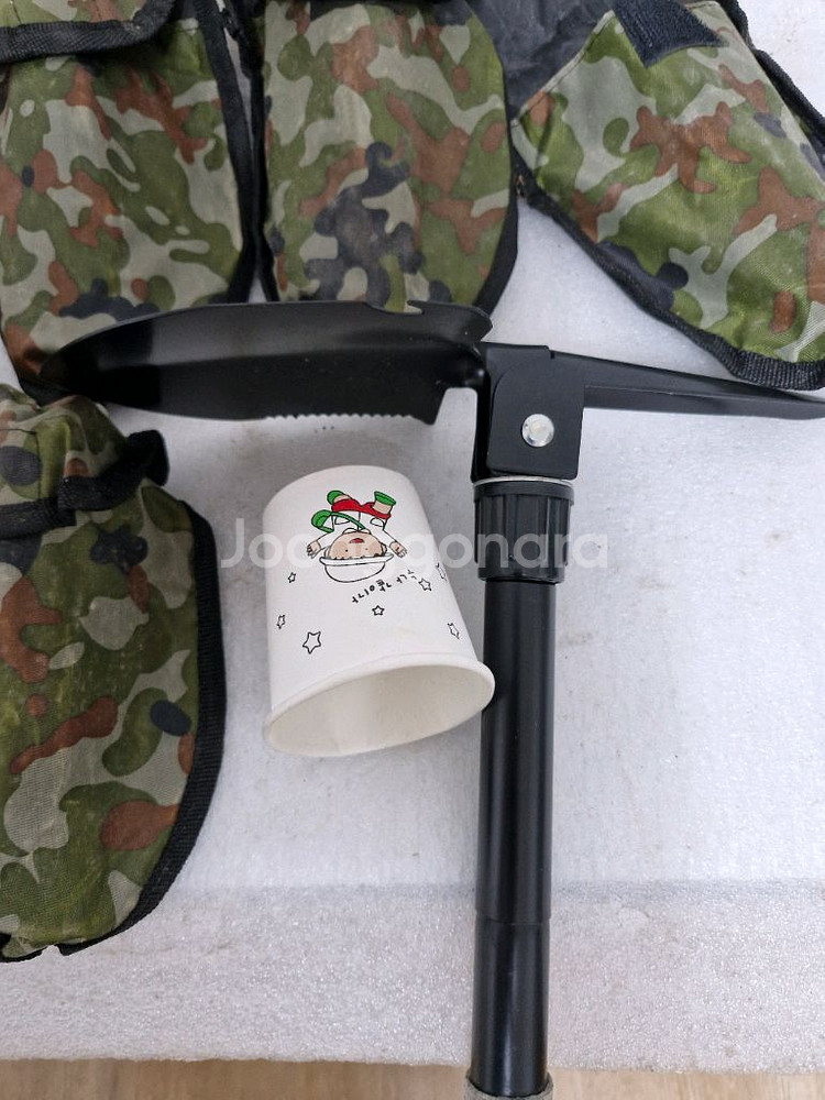 미사용 캠핑용 야전삽 10개 입니다--2