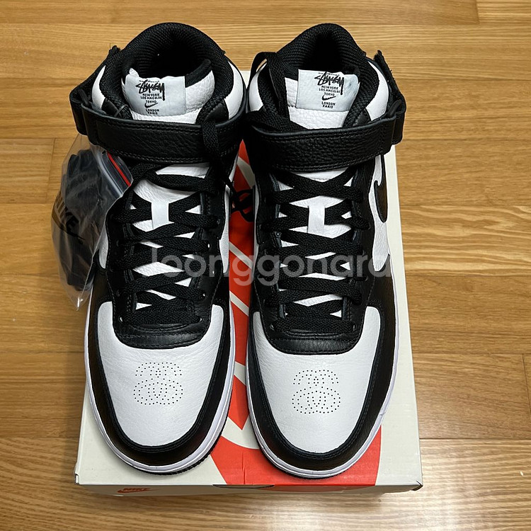 나이키 스투시 에어포스 미드 블랙 앤 라이트본 275--1