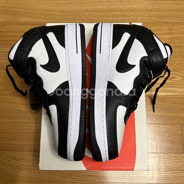 나이키 스투시 에어포스 미드 블랙 앤 라이트본 275--2