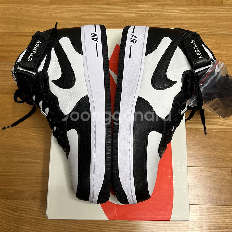 나이키 스투시 에어포스 미드 블랙 앤 라이트본 275--3