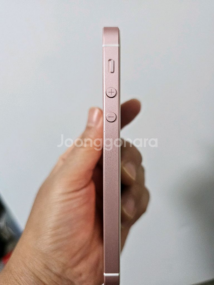 30. 아이폰 se1 32GB--6