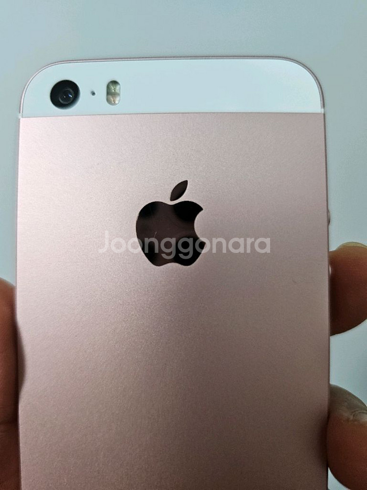30. 아이폰 se1 32GB--5