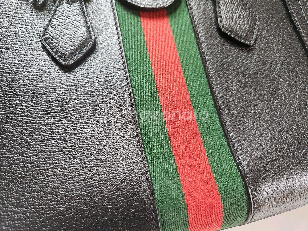 구찌 오피디아 GG 스몰 토트백 블랙--2