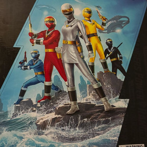 파워레인저 라이트닝 컬렉션 카쿠레인저 판매합니다