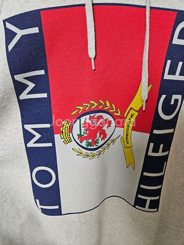 타미힐피거 X 베트멍 후드 그레이 M--1