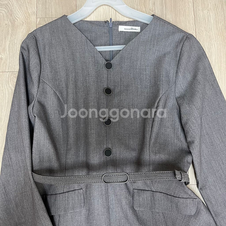 로엠 봄 가을 울 벨티드 원피스 (차콜)--3