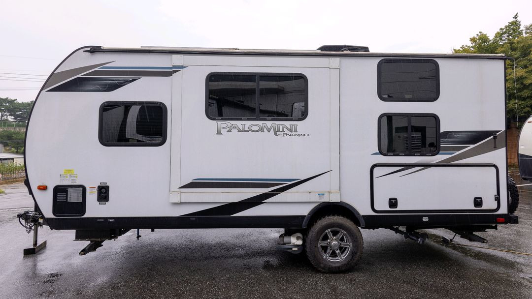 팔로미니189 카라반 트레일러 이미지