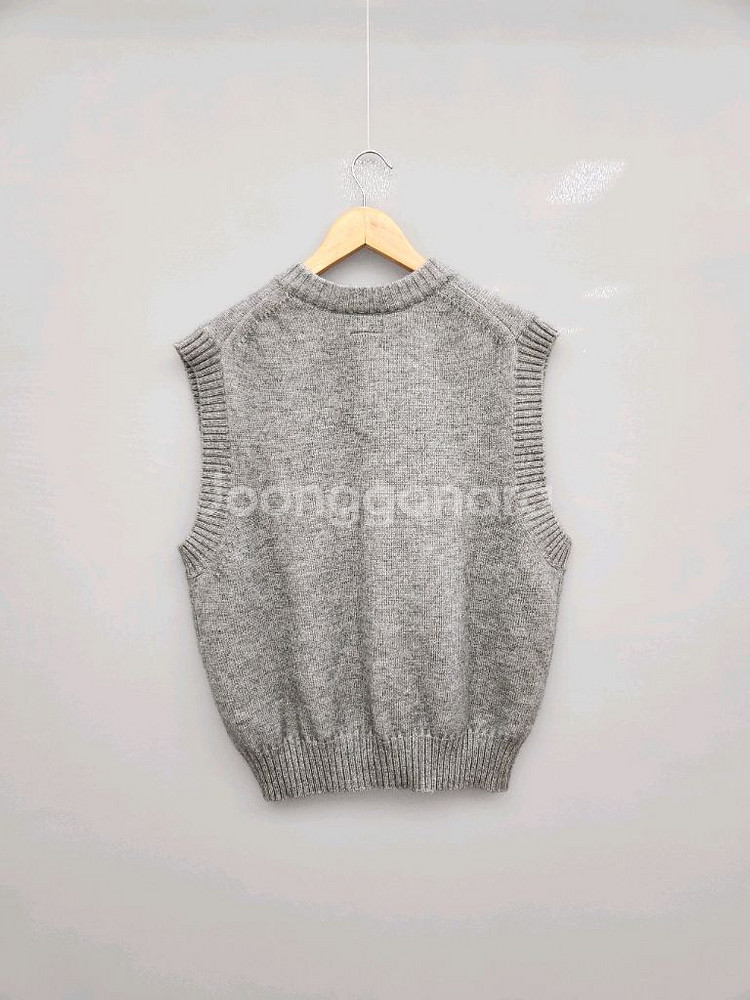 Lee 그레이 V넥 니트 조끼_23년식--4