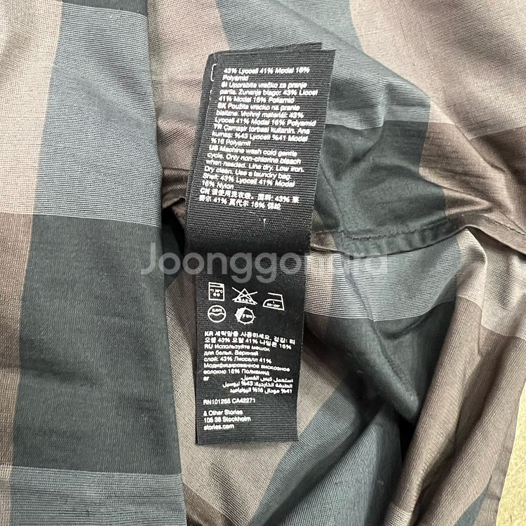 55) 앤아더스토리즈 벌룬소매 체크 원피스--4